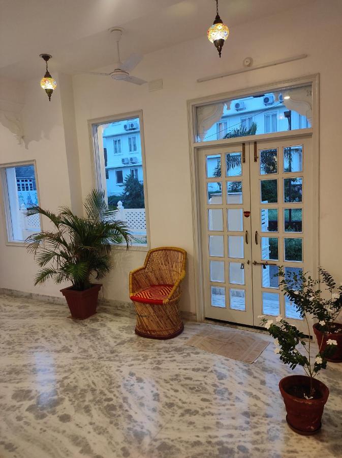Prakash Ji'S Haveli -Luxurious Lakeside Retreat- Hotel อุเดเปอร์ ภายนอก รูปภาพ