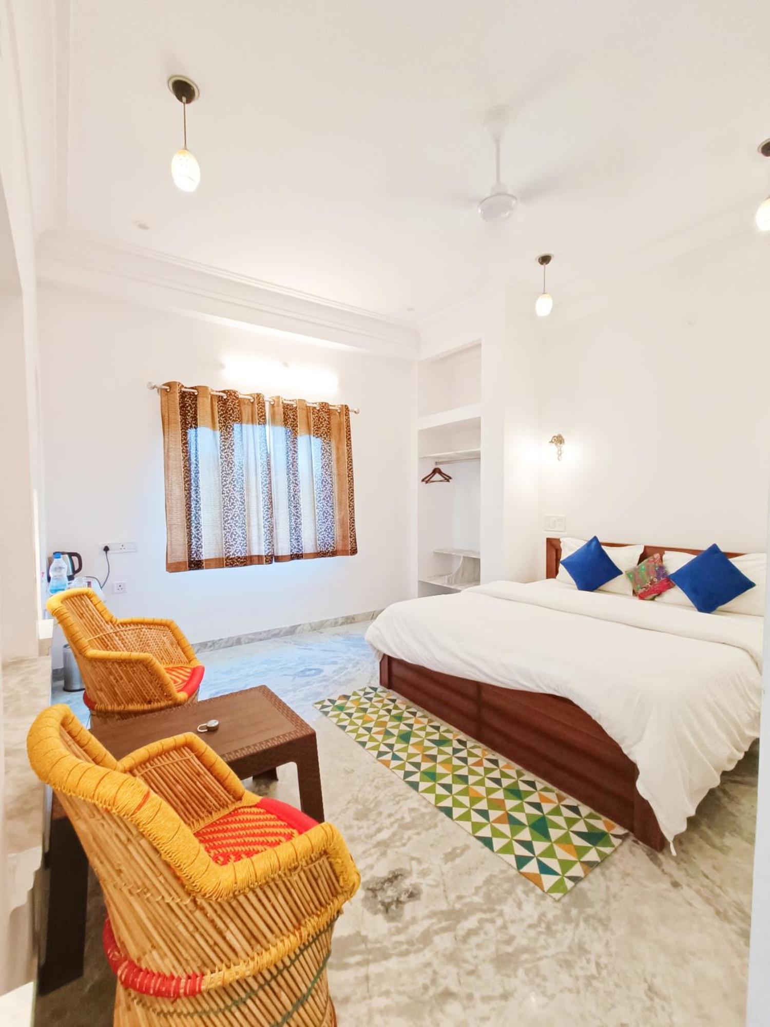 Prakash Ji'S Haveli -Luxurious Lakeside Retreat- Hotel อุเดเปอร์ ห้อง รูปภาพ